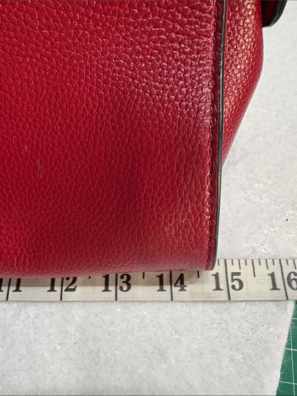 Rich Red Pebbled Leather Structured Tote Bag with Gold Hardware (v) - Picture 10 of 11